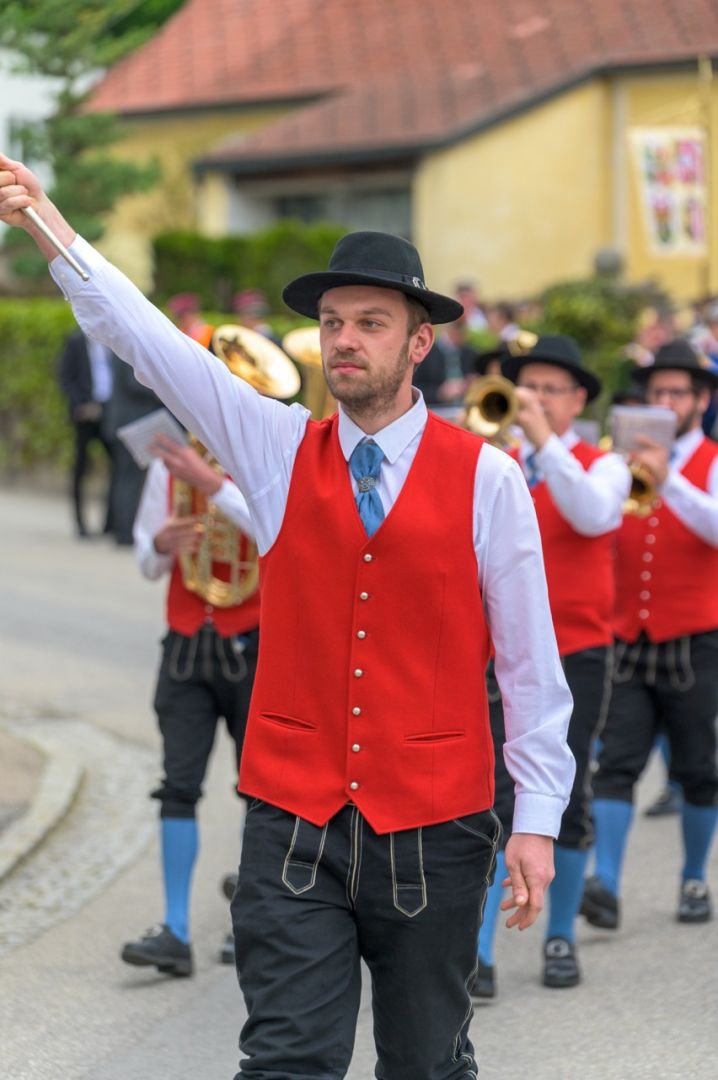 Festumzug zum Schloss Steyregg