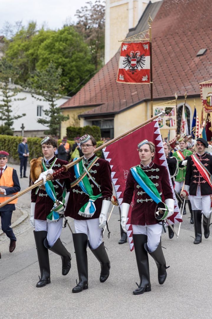 Festumzug zum Schloss Steyregg