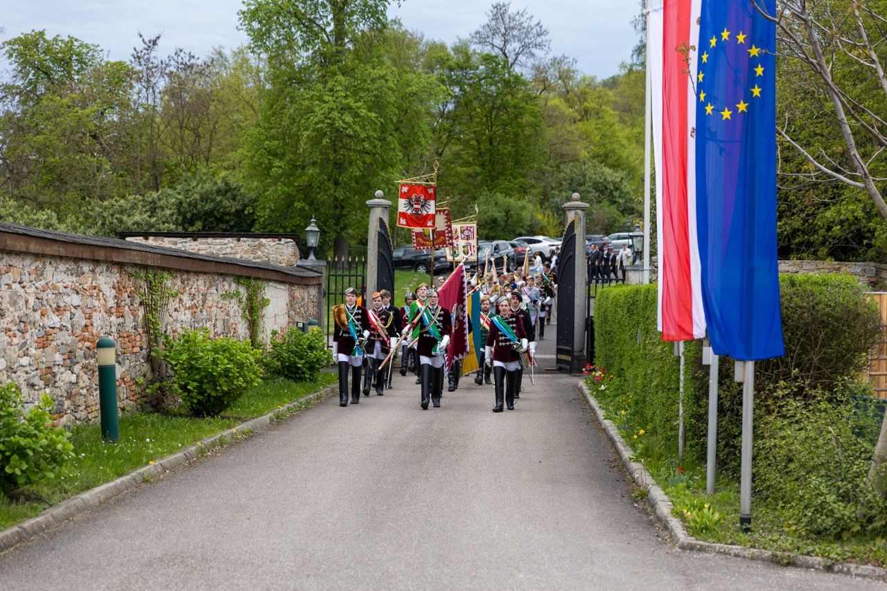 Festumzug zum Schloss Steyregg